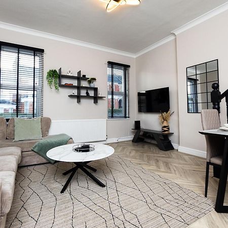 Park House, Refurbed Modern Interior, Located In Finsbury Park Appartement Londen Buitenkant foto