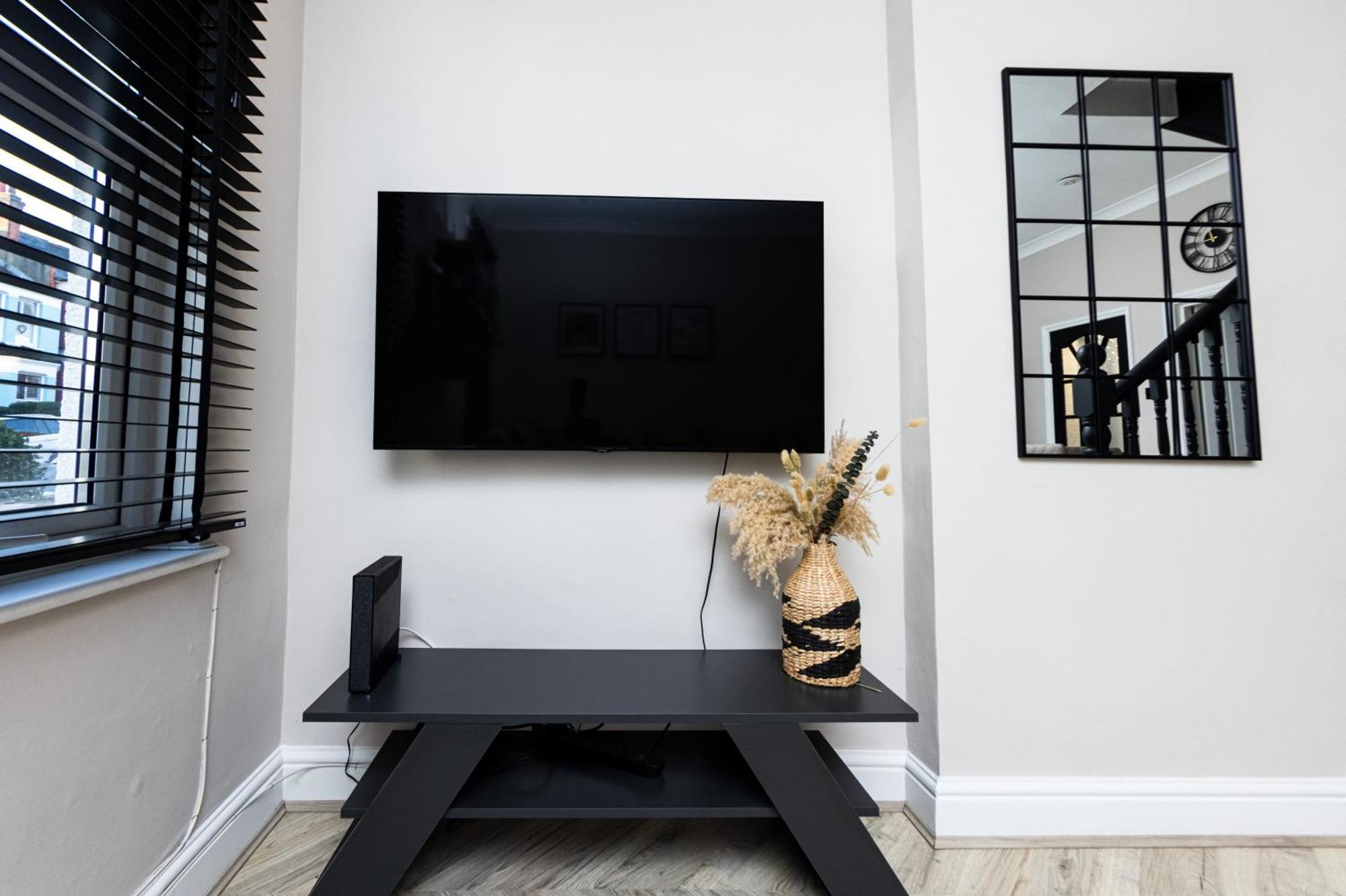 Park House, Refurbed Modern Interior, Located In Finsbury Park Appartement Londen Buitenkant foto